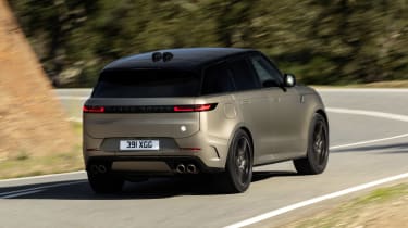 Range Rover Sport SV – rear